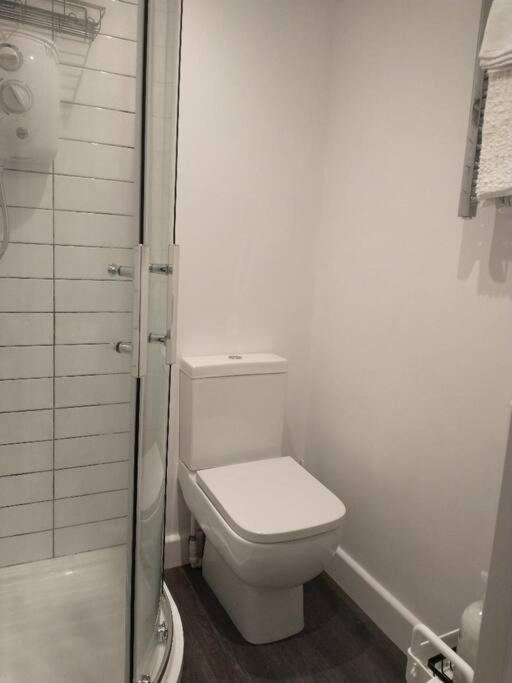 Cosy Garden Studio Room Minimum Two Night Booking Brighton Eksteriør billede