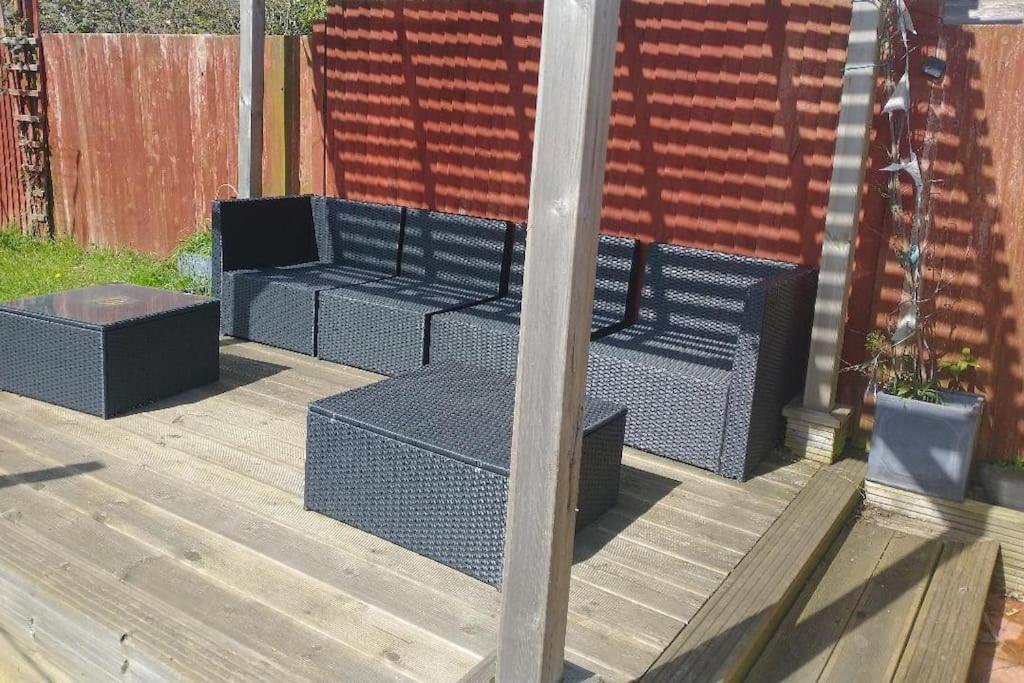 Cosy Garden Studio Room Minimum Two Night Booking Brighton Eksteriør billede